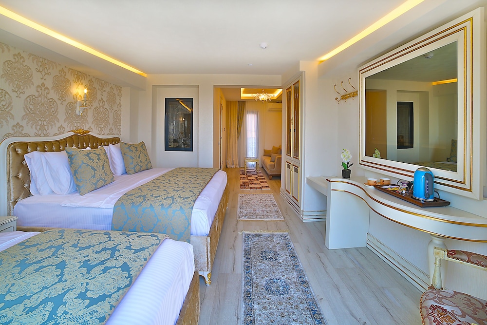 ANTHEMIS HOTEL 26/71