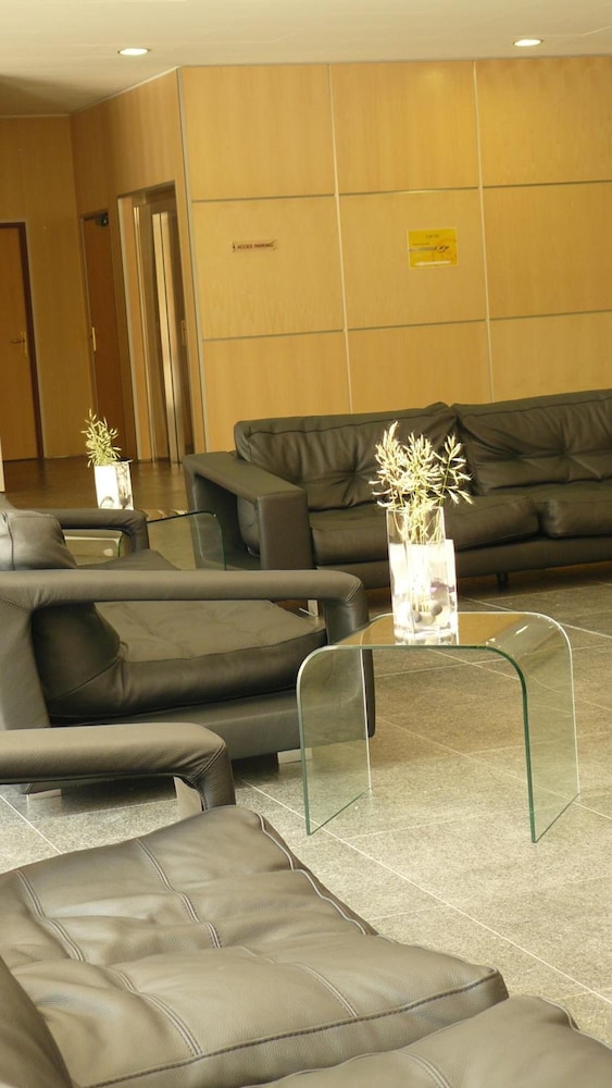 Residhome Suites Paris Senart 47/72