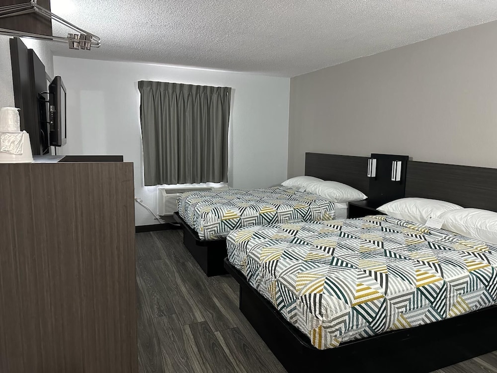 Motel6 Omaha, NE 28/55