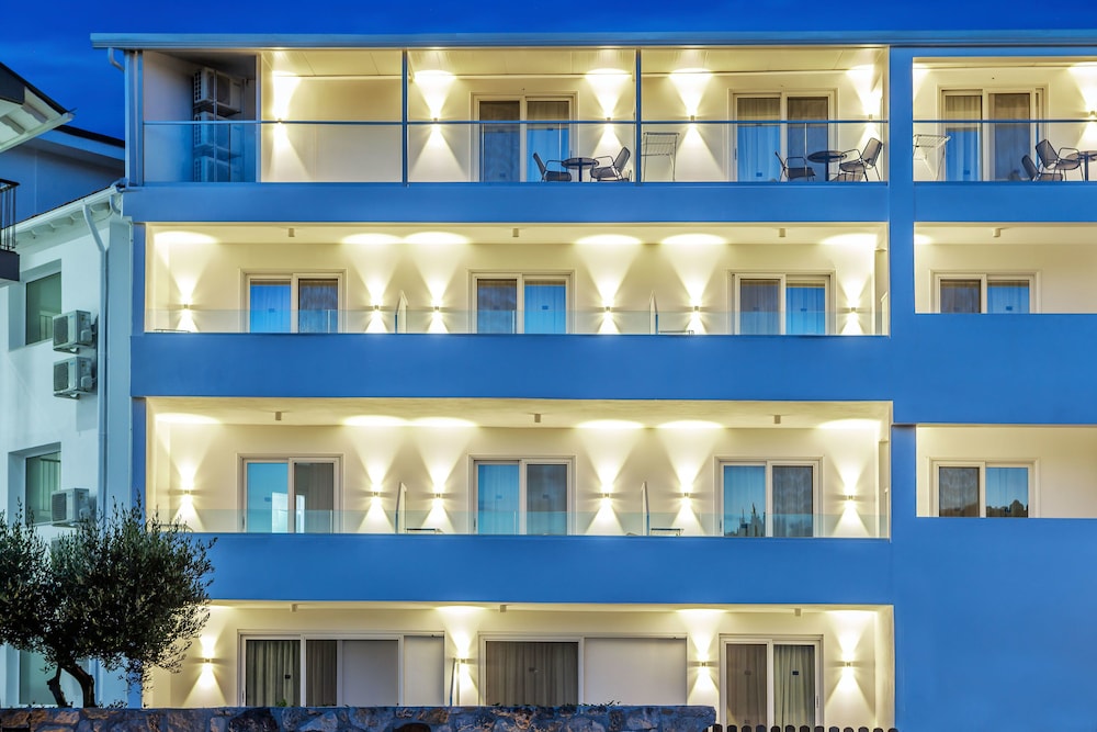 Kriopigi Hotel 4/104