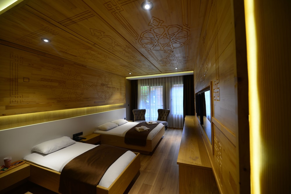 Inanlar Deluxe Hotel 35/60