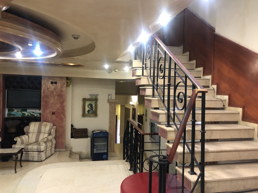 Art Hotel 37/50