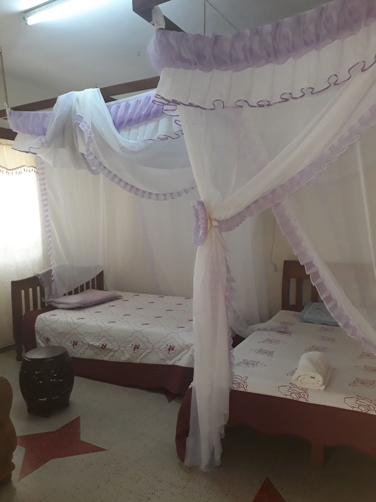 Bermuda Garden Hotel 18/33