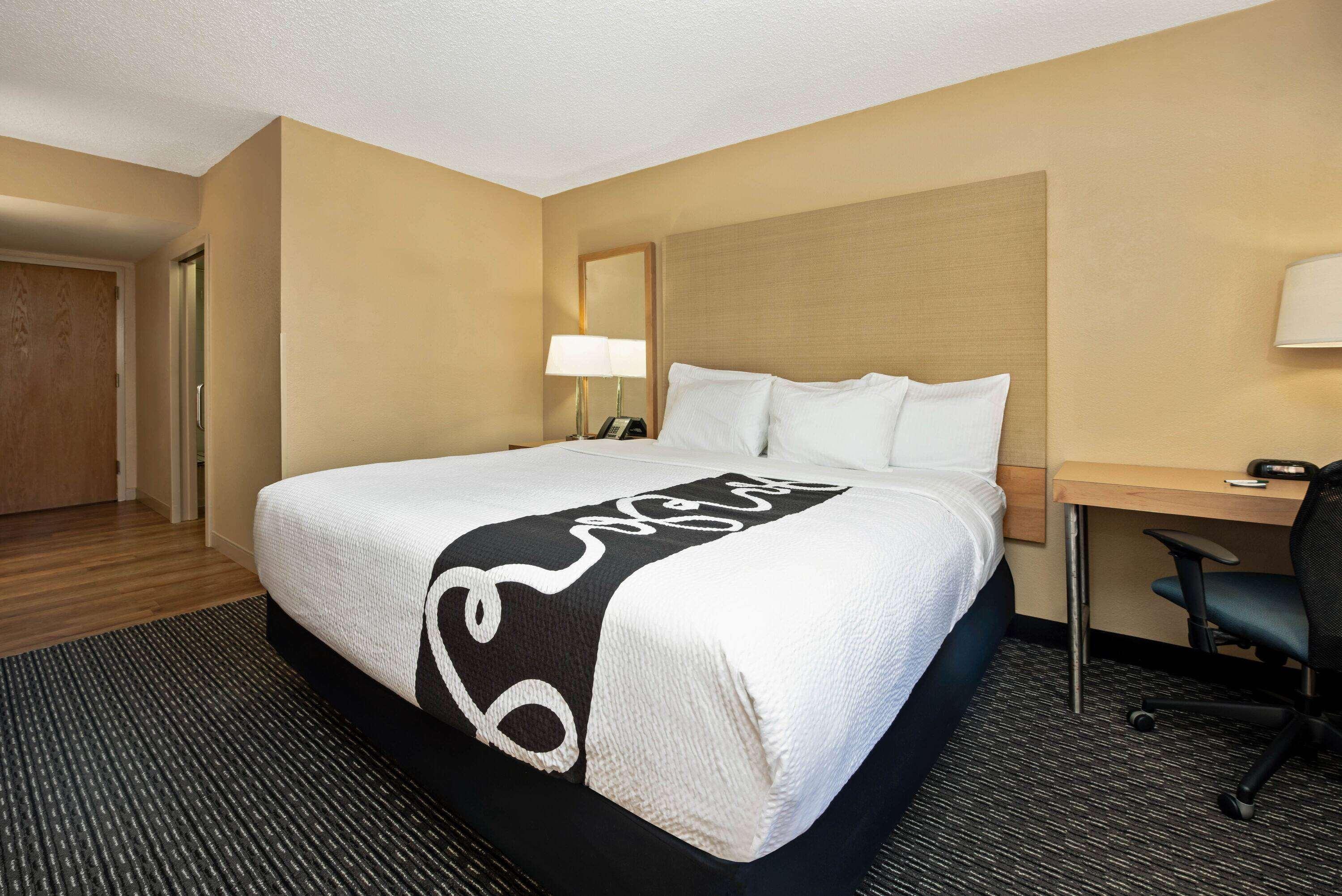 Room, King Bed
