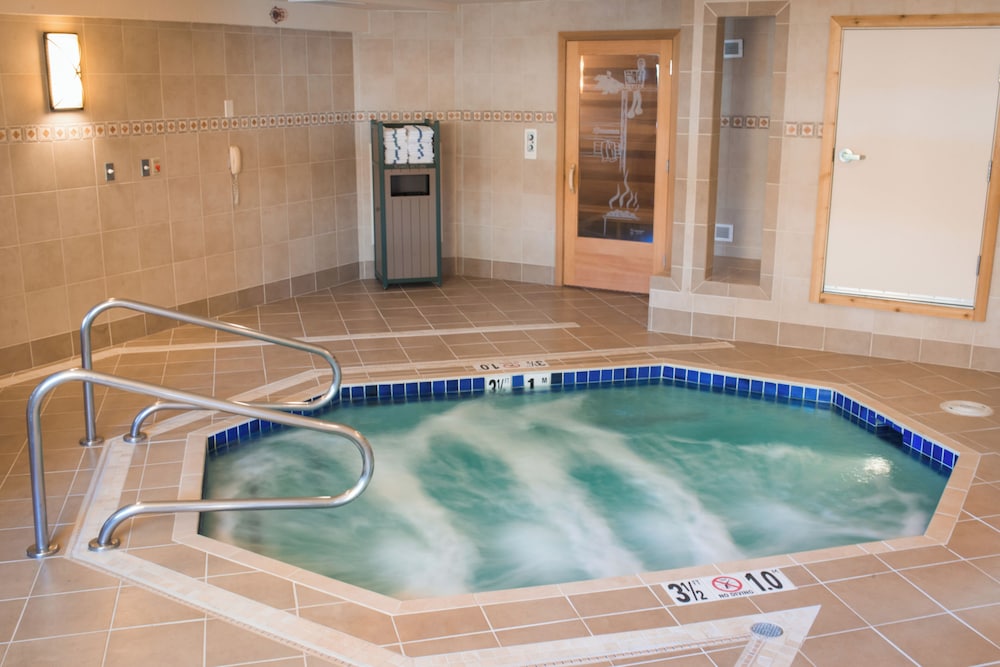 Holiday Inn Express South Lake Tahoe 34/60
