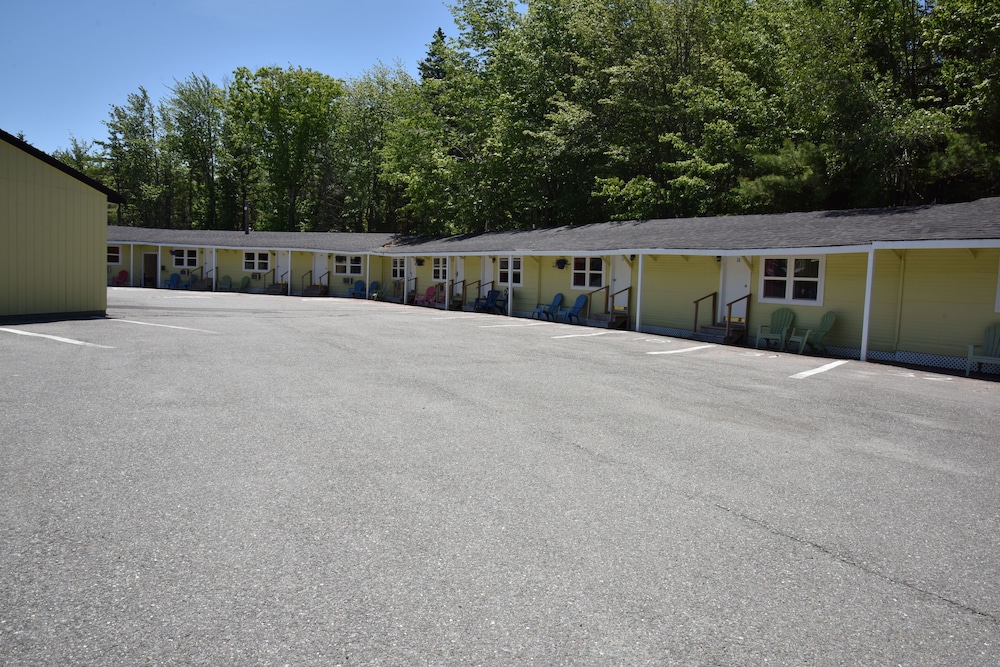 Robbins Motel 26/30