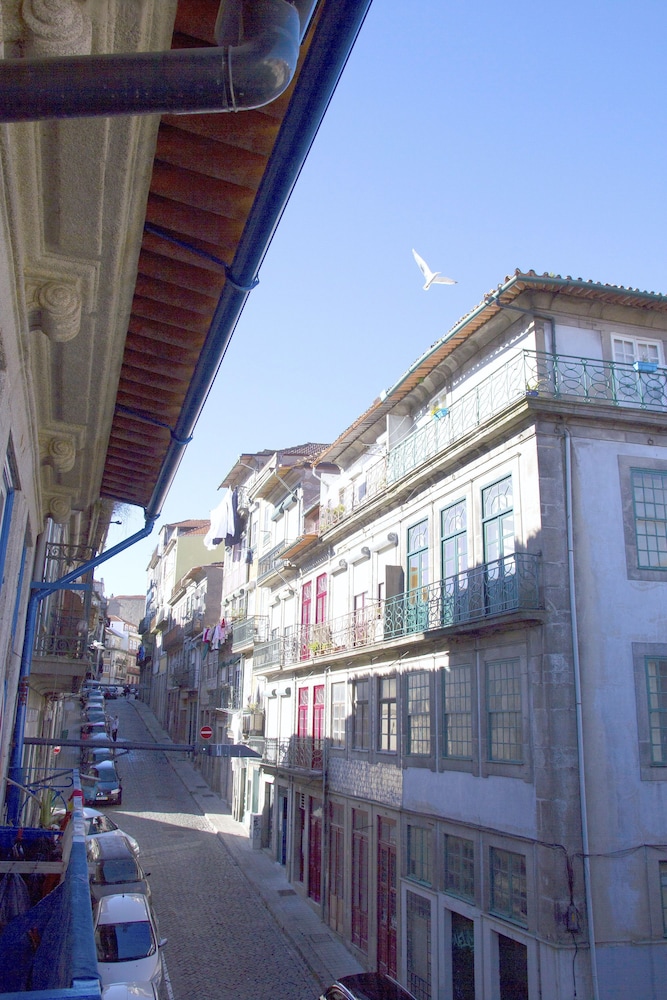 YOURS GUESTHOUSE PORTO photo1