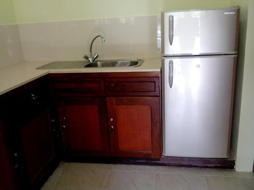 The Lake View Bungalow Yala 7/50