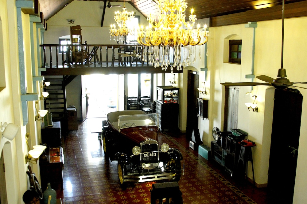 Bloom Boutique Waterfront Fort Kochi 35/50