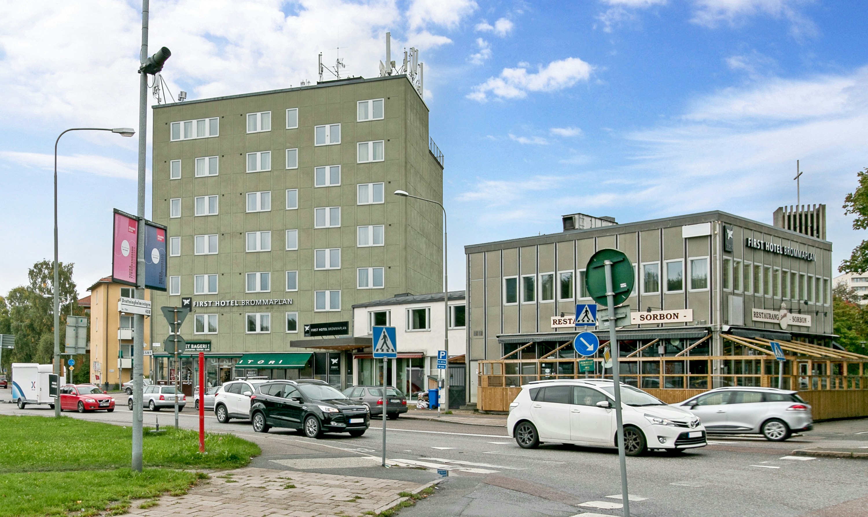 First Hotel Brommaplan 45/51