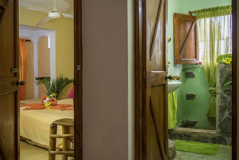 Chalet Tropical Village B&amp;B 20/74