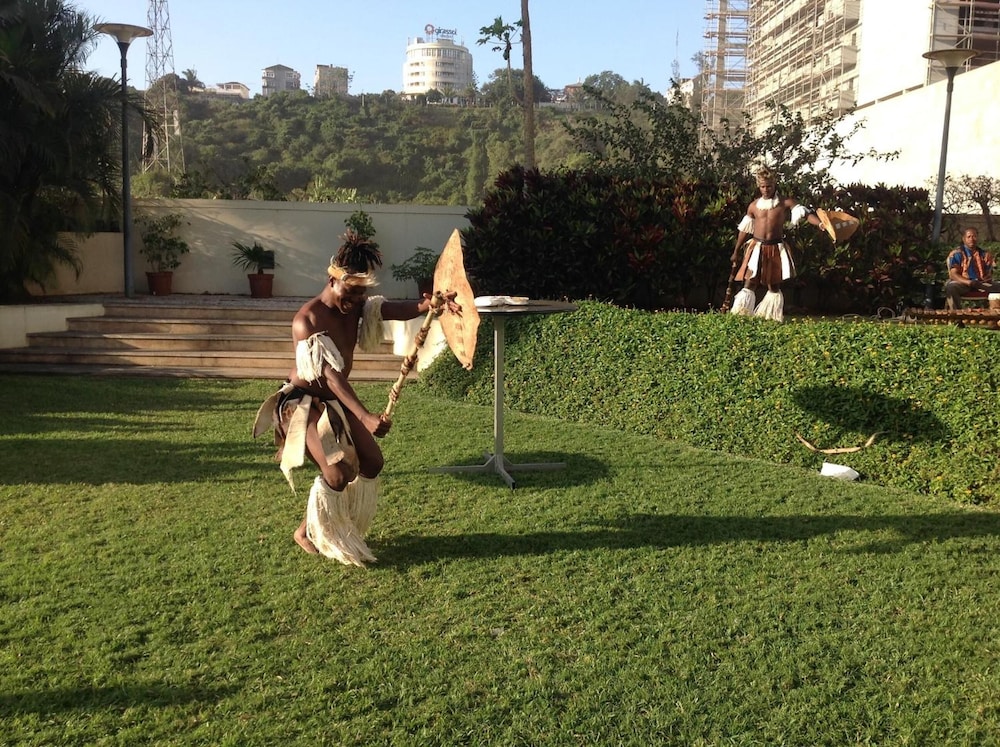 Vip Grand Maputo 35/41