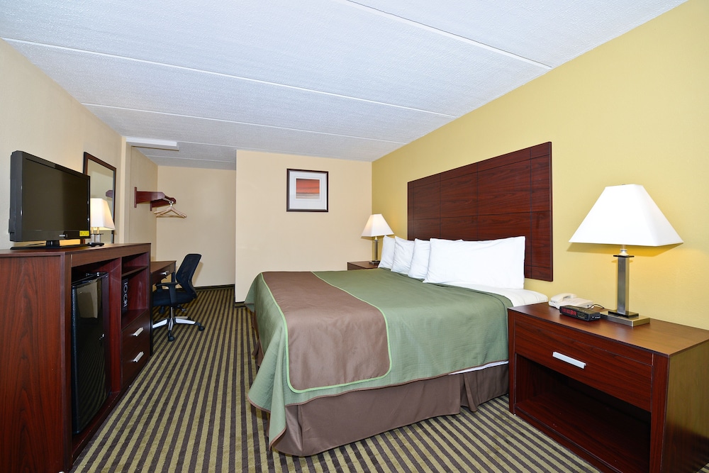 Americas Best Value Inn Central Valley 12/42