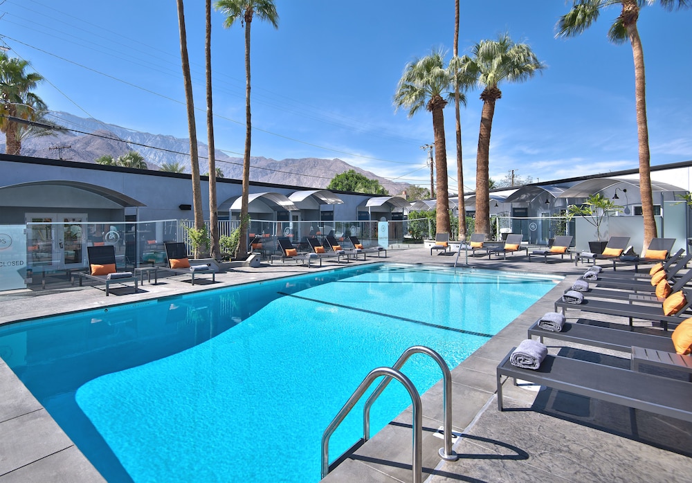 The Palm Springs Hotel 10/53