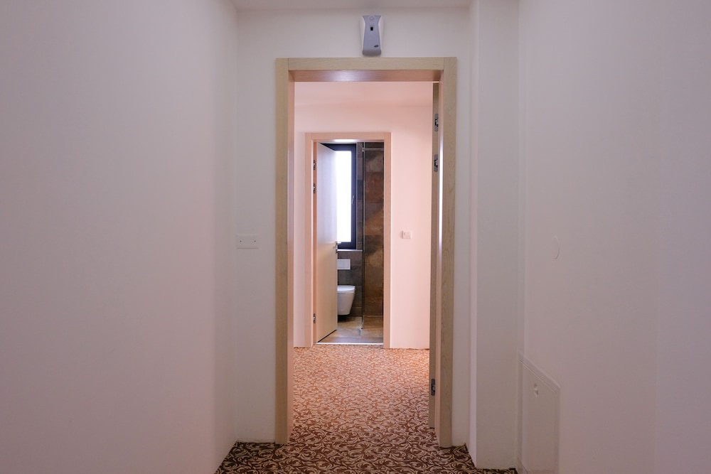 New Hotel 20/40
