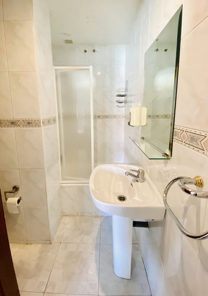Sol Naciente Hostal 33/41