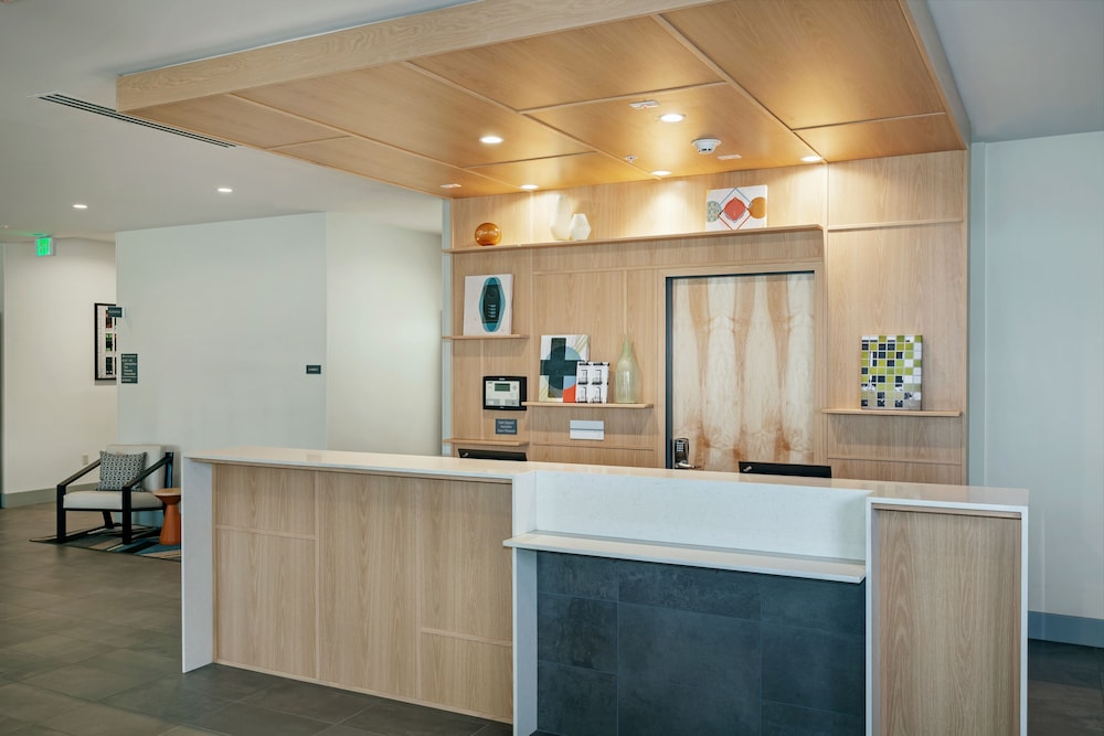 Lobby at Hyatt House Anchorage, ANCHORAGE - AK