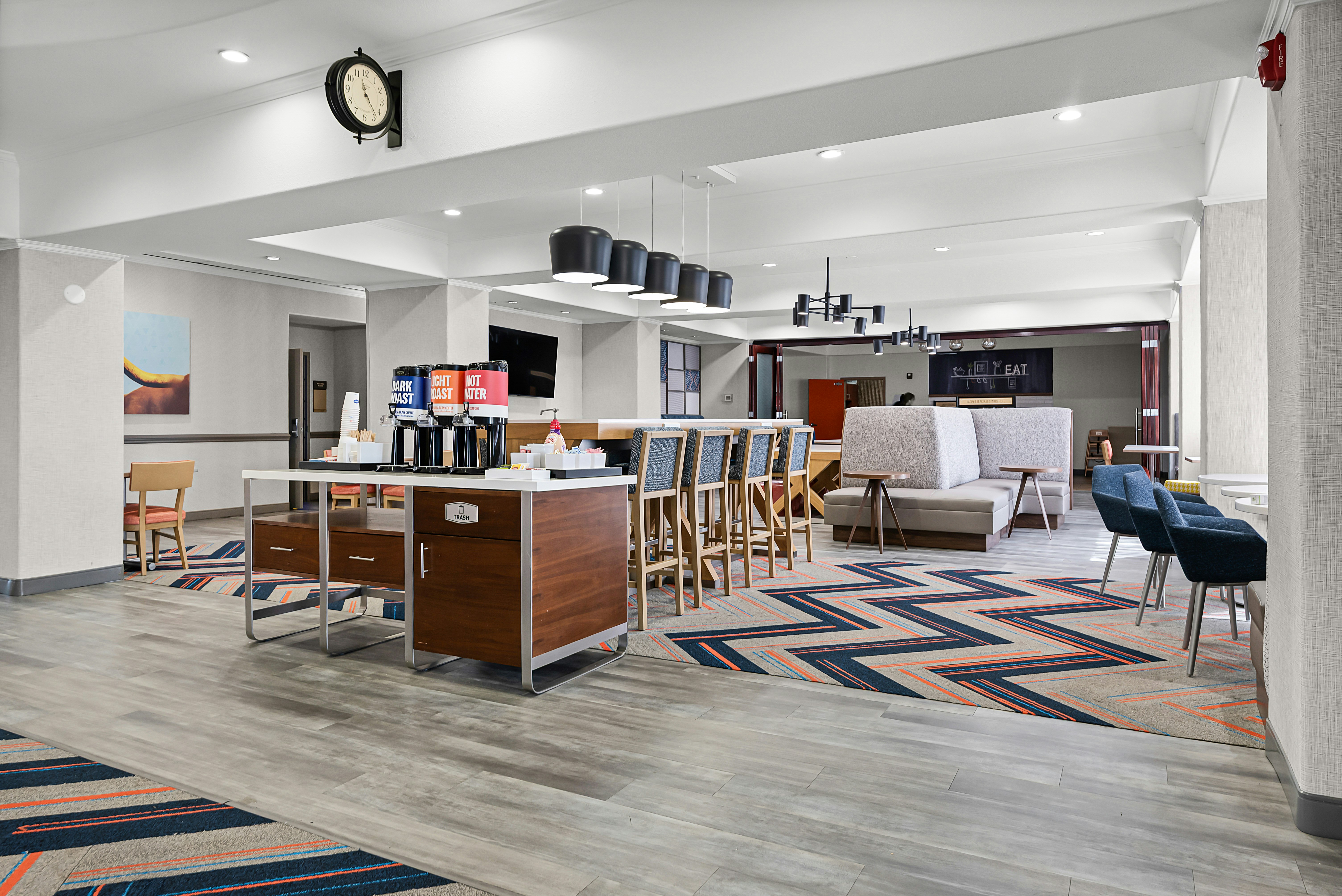 Hampton Inn Seguin 38/53