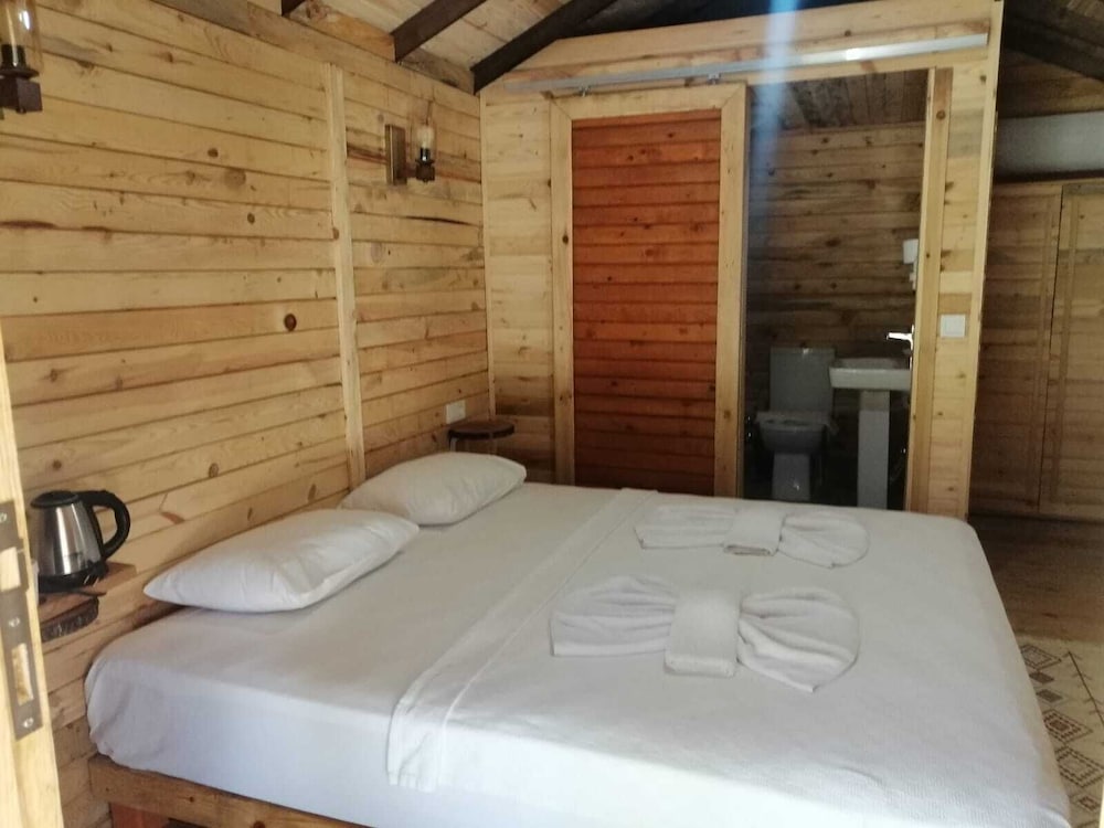 Green Pine Beach & Bungalows Luxury Concept 4/50