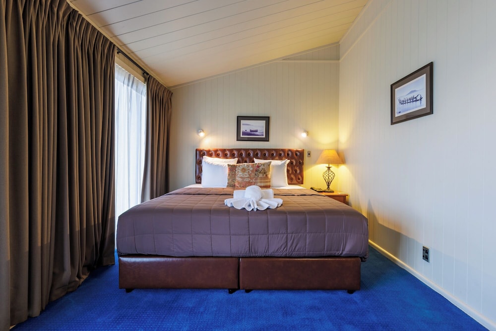 Koura Lodge 13/63