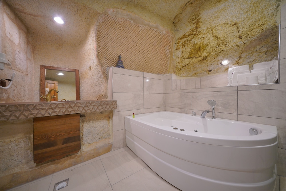 غرفة سوبيريور بسرير كوين، FAIRYLAND CAVE HOTEL 5/7