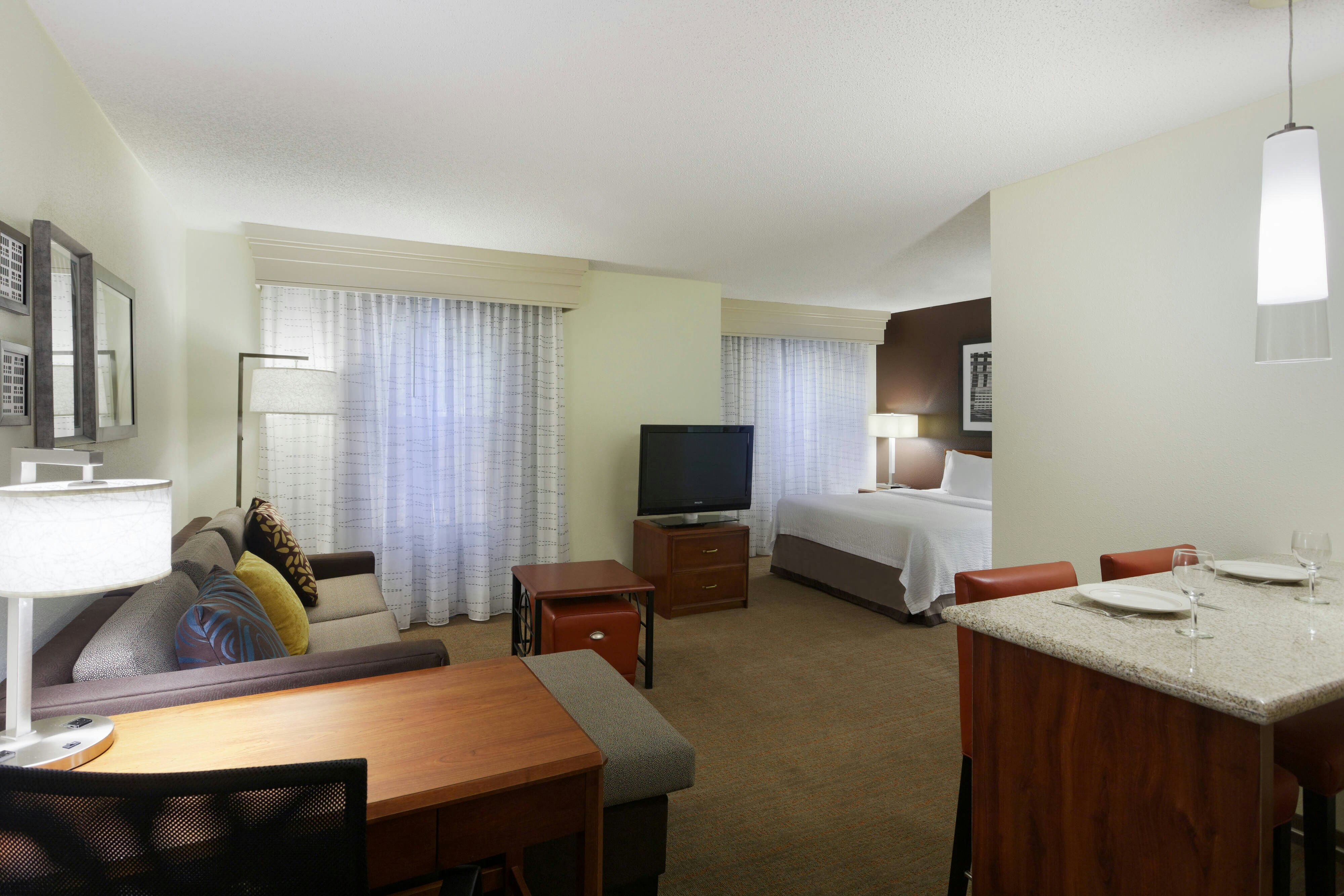 Residence Inn by Marriott Greenville-Spartanburg Airport 10/28
