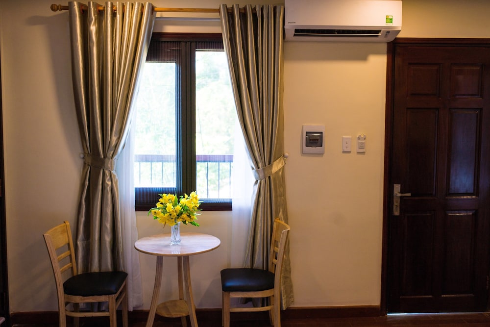 Vela Phu Quoc Resort 70/98