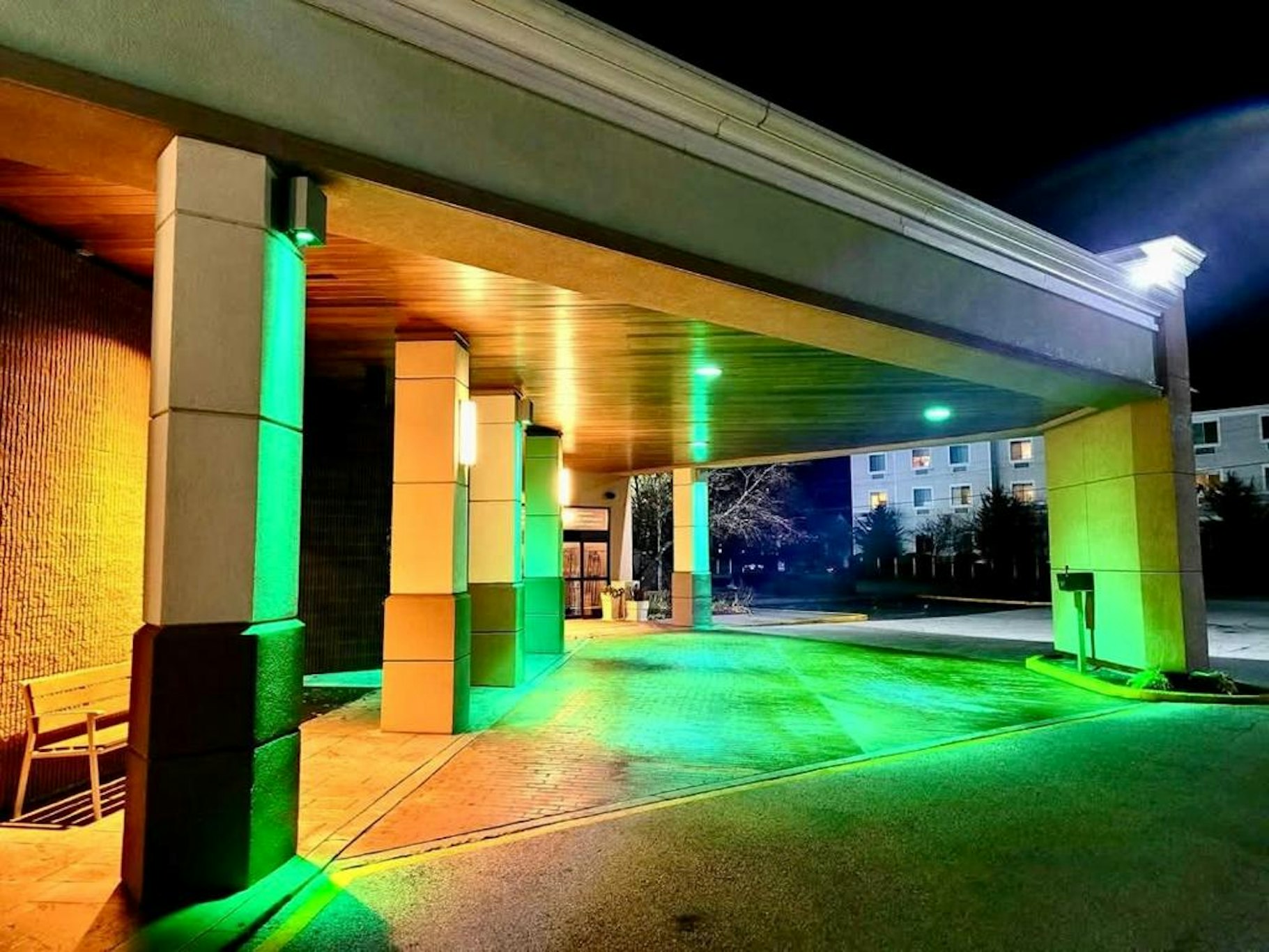 Cortina Inn Rutland Killington 11/11