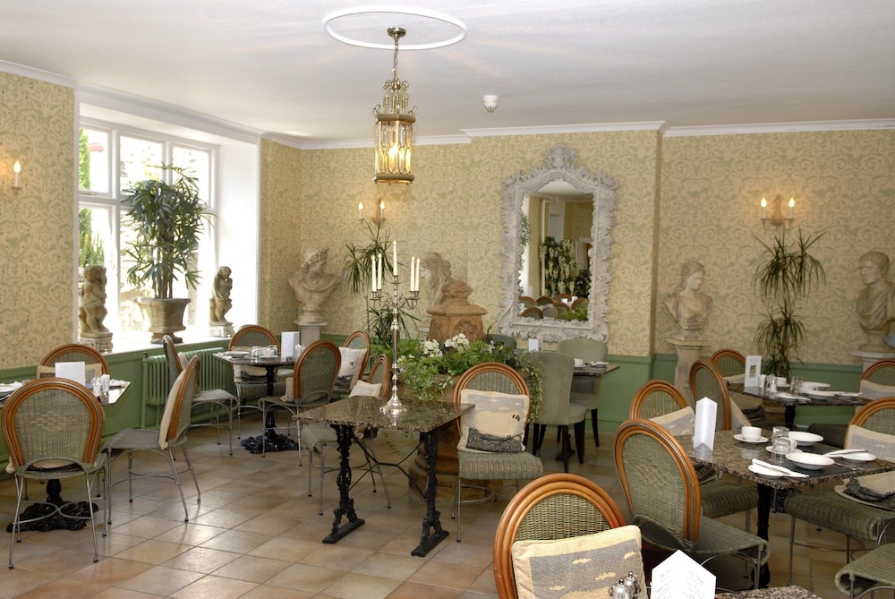 Plas Maenan Country House 43/50