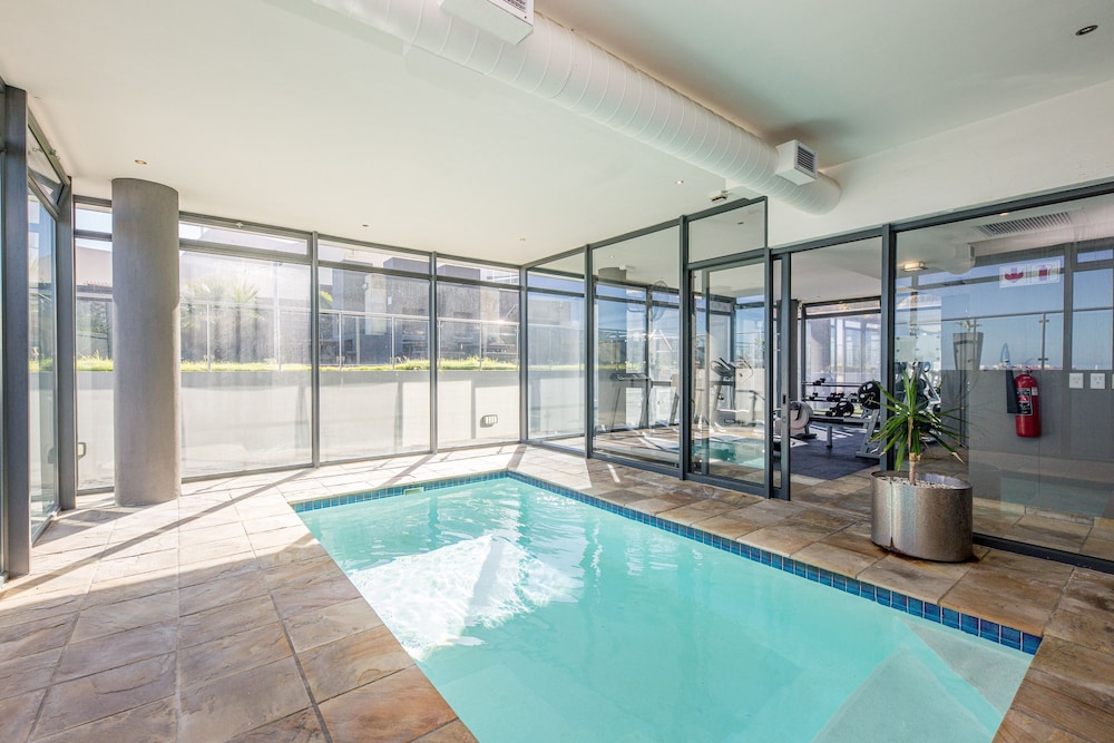 Infinity Self-Catering Apartments 26/50