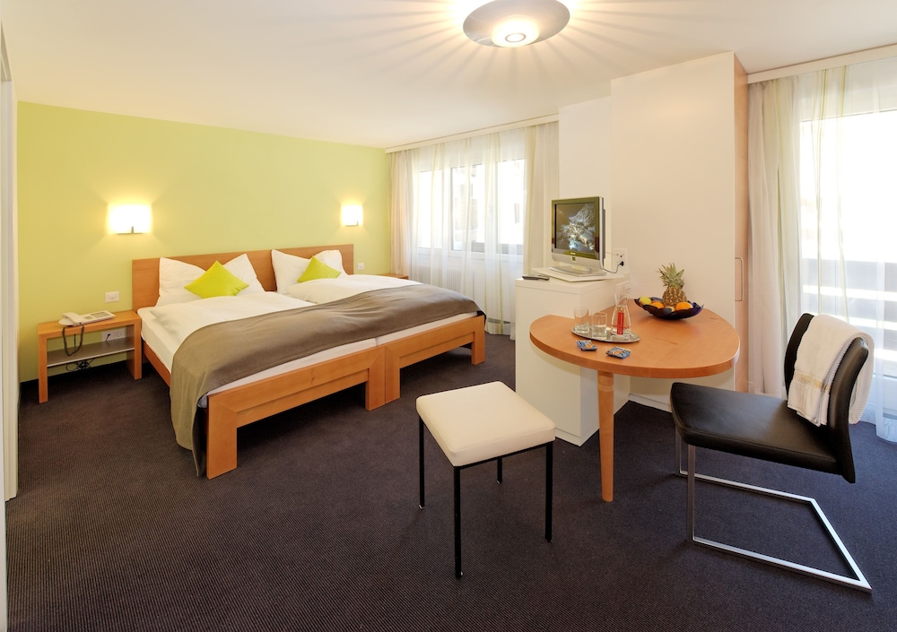 Kristall Saphir Hotel 55/74