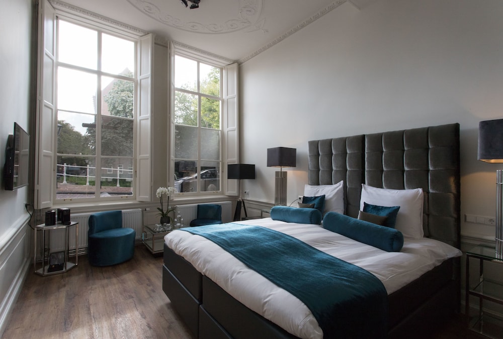 Steenhof Suites 7/50
