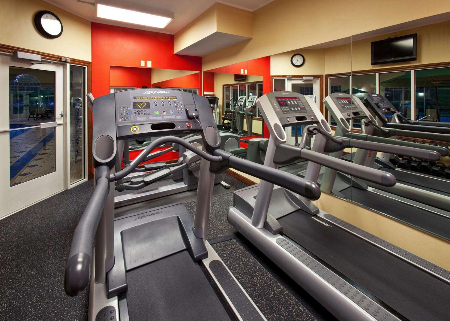 Country Inn & Suites By Radisson, Des Moines West, IA 28/48