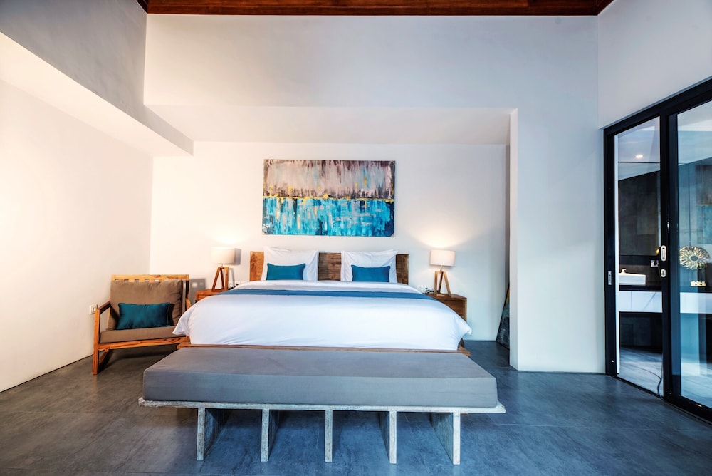 Villa DeDayuh Seminyak 15/46