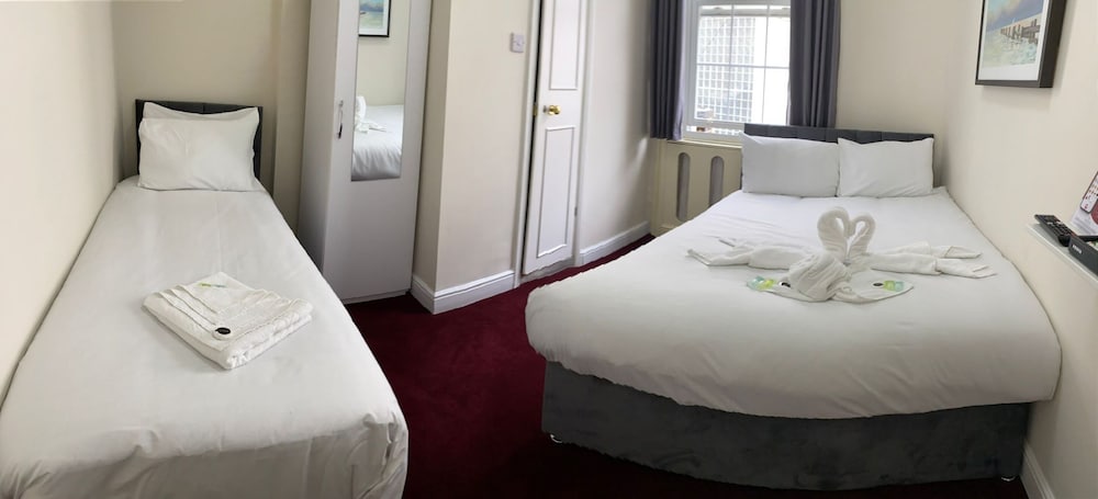 OYO Oban Victoria Hotel 15/45