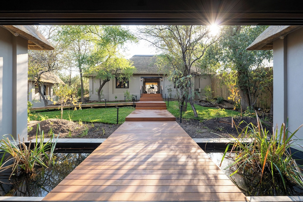 Simbambili Game Lodge 55/59