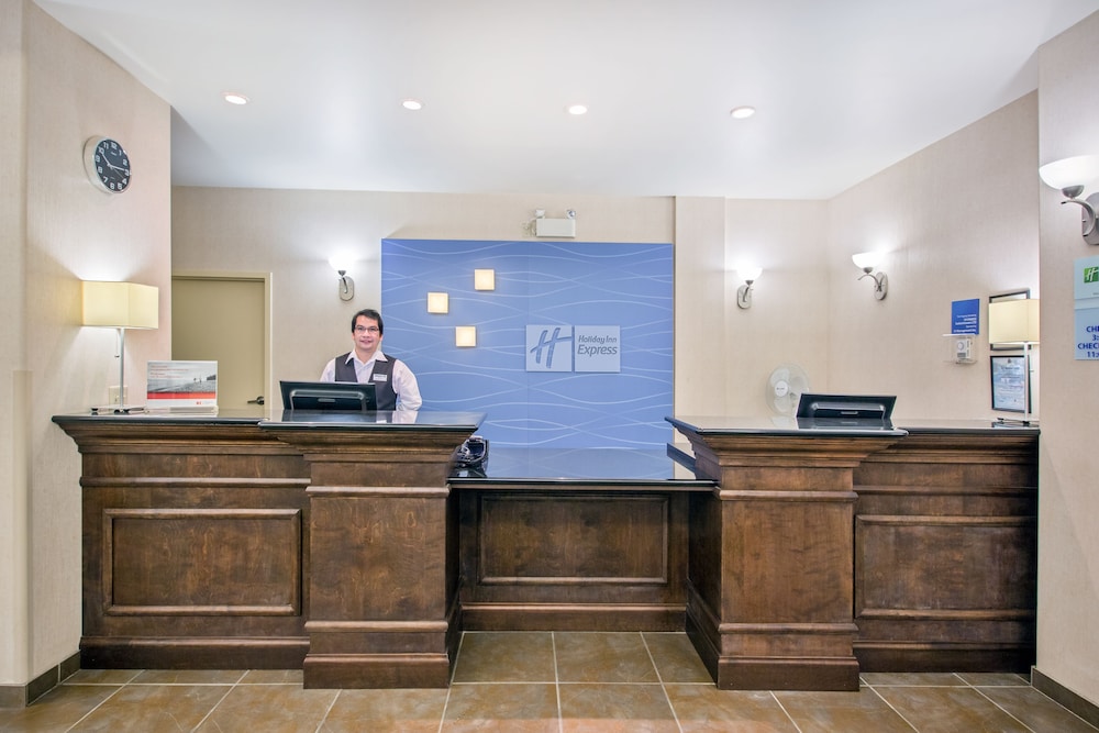 Ramada by Wyndham Prince Albert 7/52