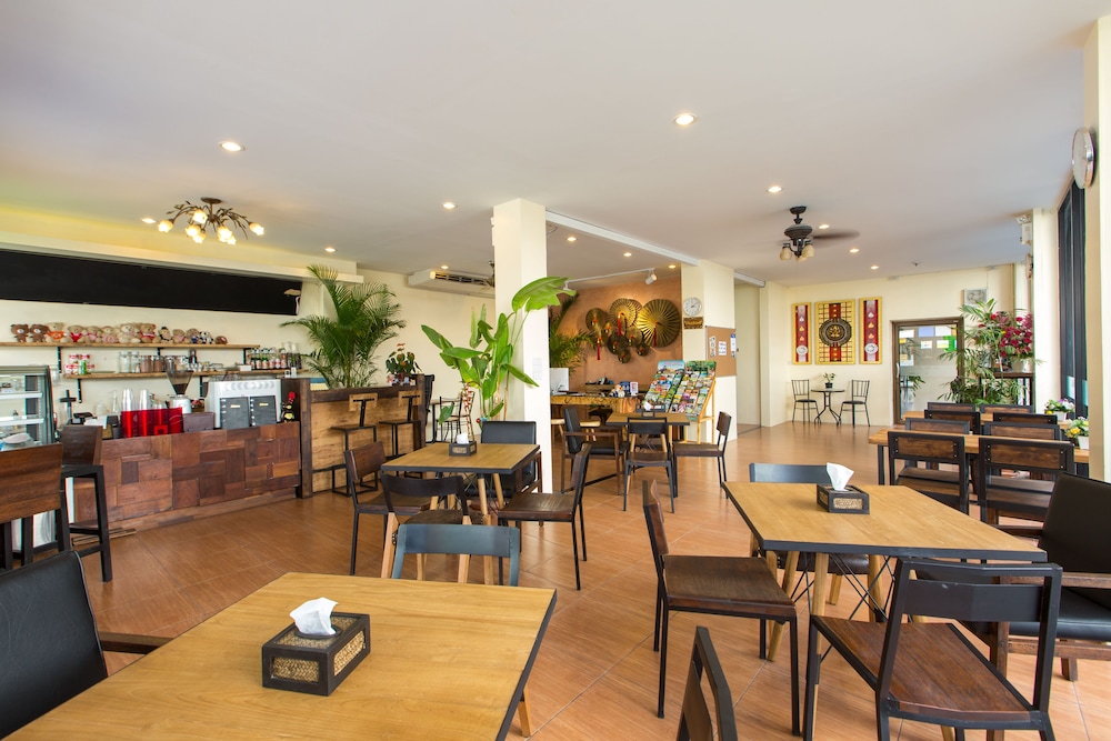 Chiang Mai Waroros Boutique Hotel (ex Baan Tai Wang Chiangmai) 54/71