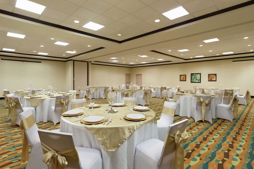Hampton Inn & Suites By Hilton Houston/Pasadena 43/53