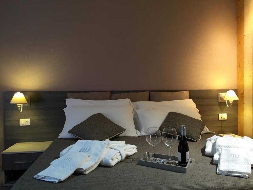 Al Borgo Residence Apartments And Rooms 13/30