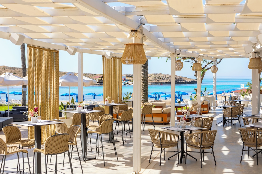 Pavlo Napa Beach Hotel 44/62