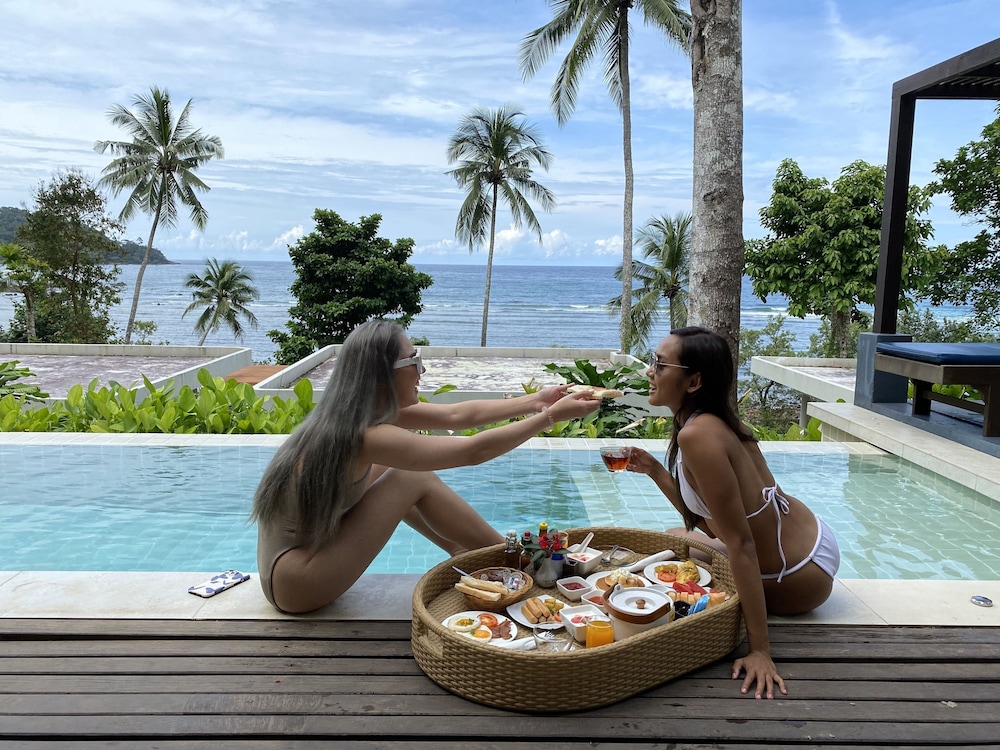 Nest Sense Resort 11/70