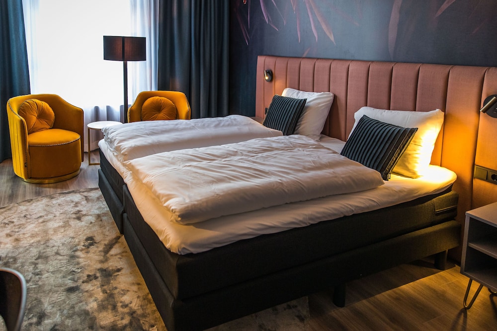 Merici Hotel 14/75