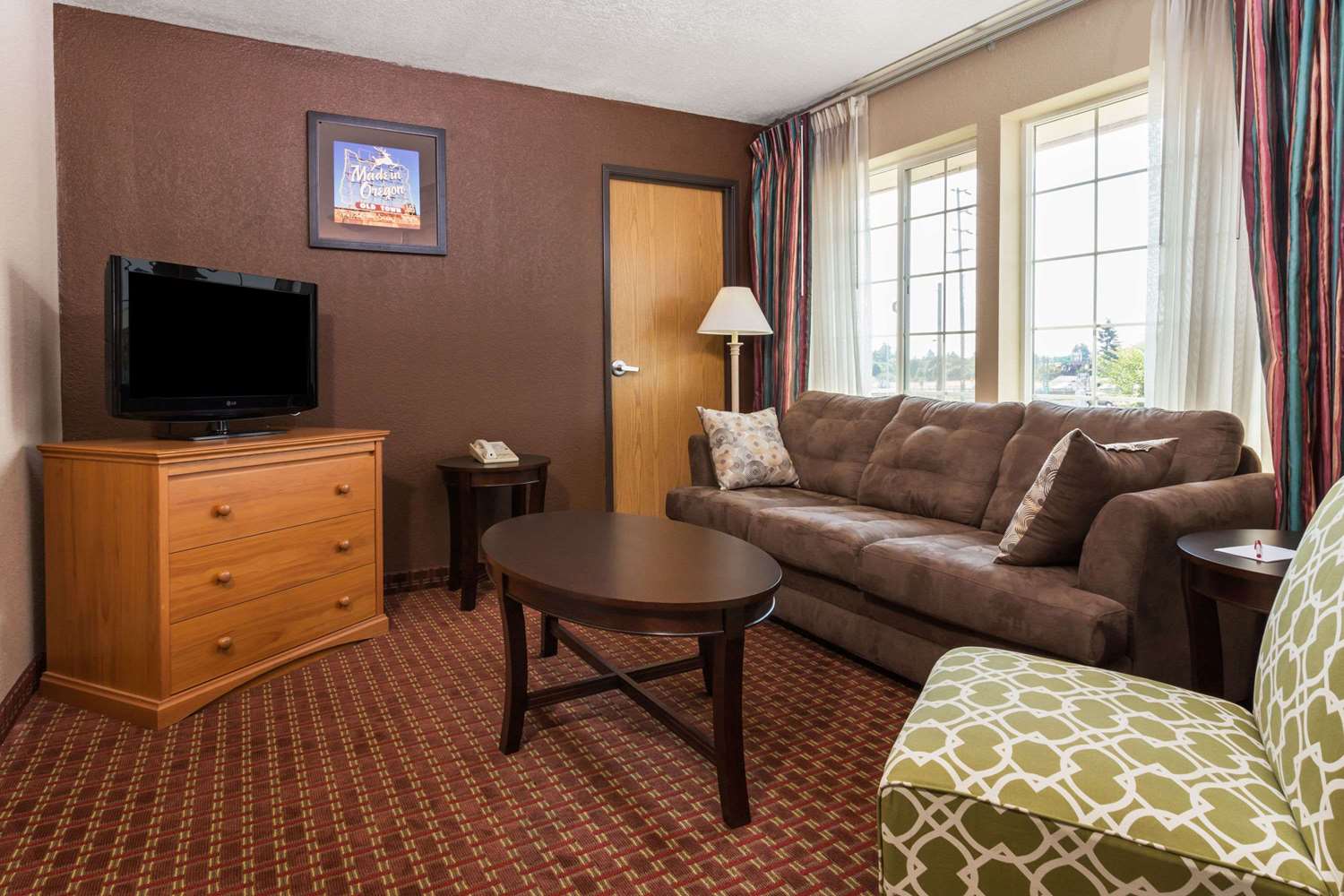 Ramada By Wyndham Portland 21/35