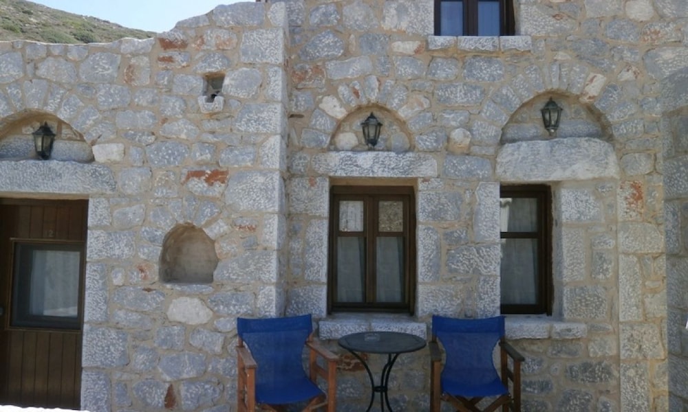 Psamathous Guest House 27/34