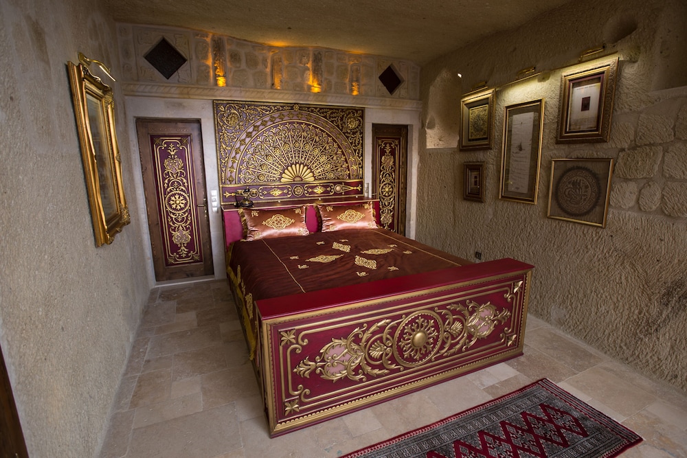 Elika Cave Suites Cappadocia, Curio Collection by Hilton 27/80