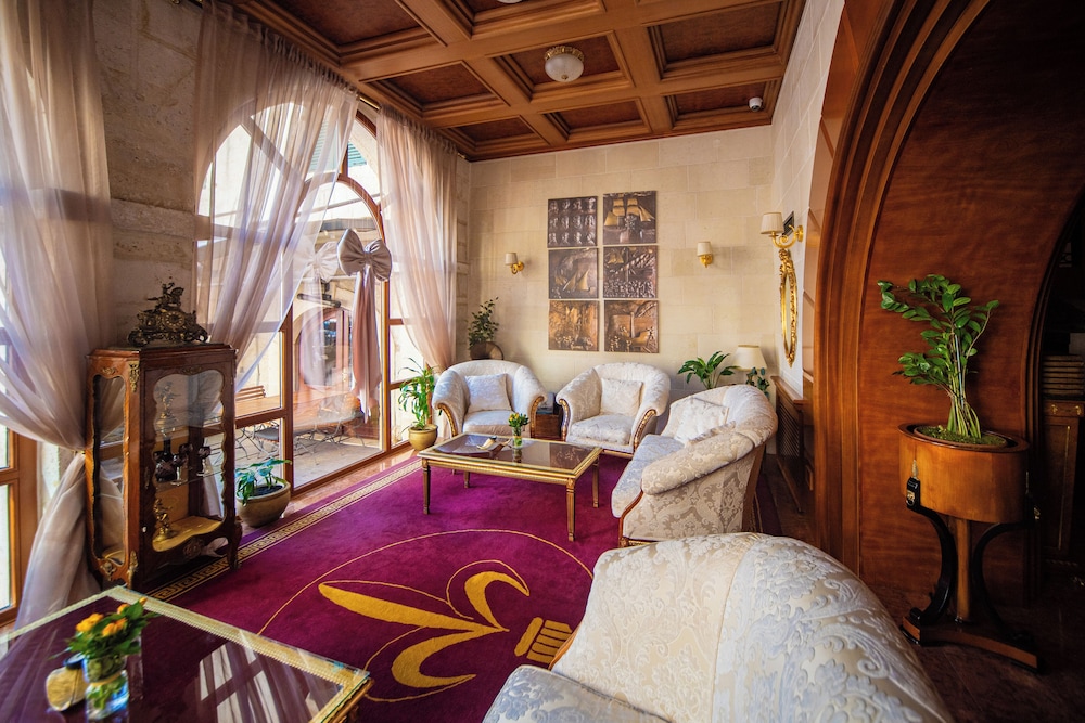 Historic Boutique Hotel Cattaro 37/60