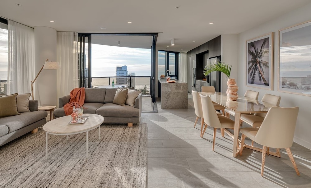 Encore Broadbeach 30/50
