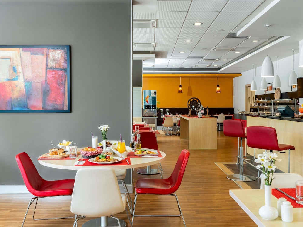 Ibis Izmir Alsancak 27/46