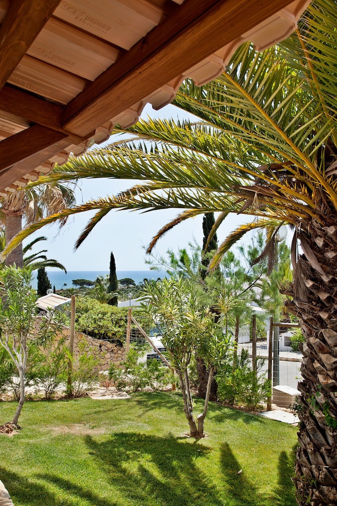 Sao Rafael Holidays 65/77
